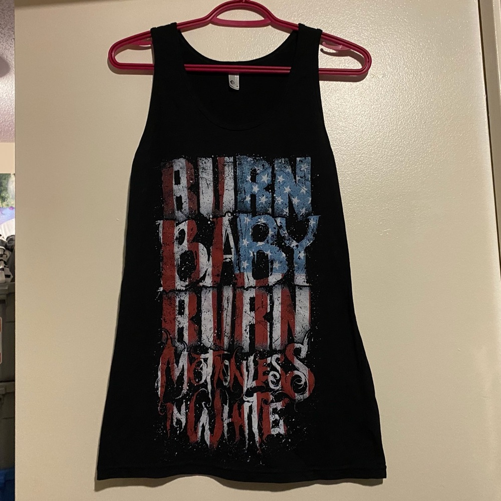 THE 50/50 US FLAG BURN BABY BURN US FLAG TANK TOP